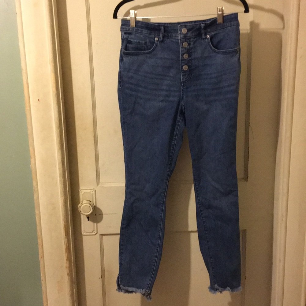Loft women’s button fly high low hem jeans EUC size 28